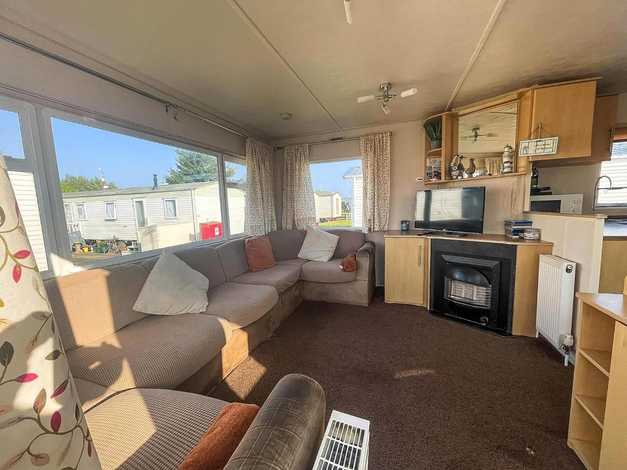 6 Berth Caravan For Hire By The Beach In Heacham, Norfolk Ref 21038C Exterior photo